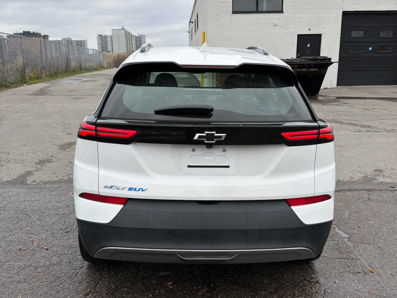 2023 Chevrolet Bolt EUV FWD 4dr LT, photo 4 of 8