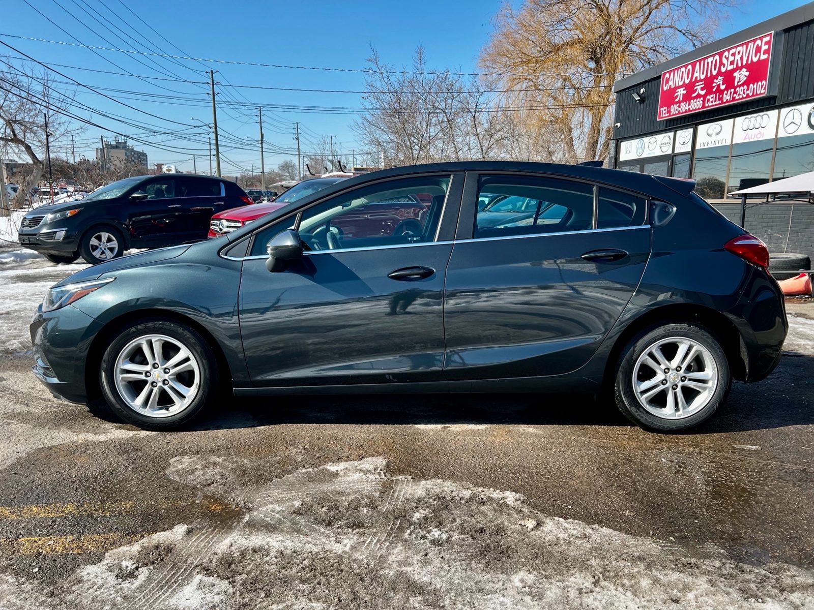 2018 Chevrolet Cruze 4dr HB 1.4L LT w/1SD, photo 2 of 12