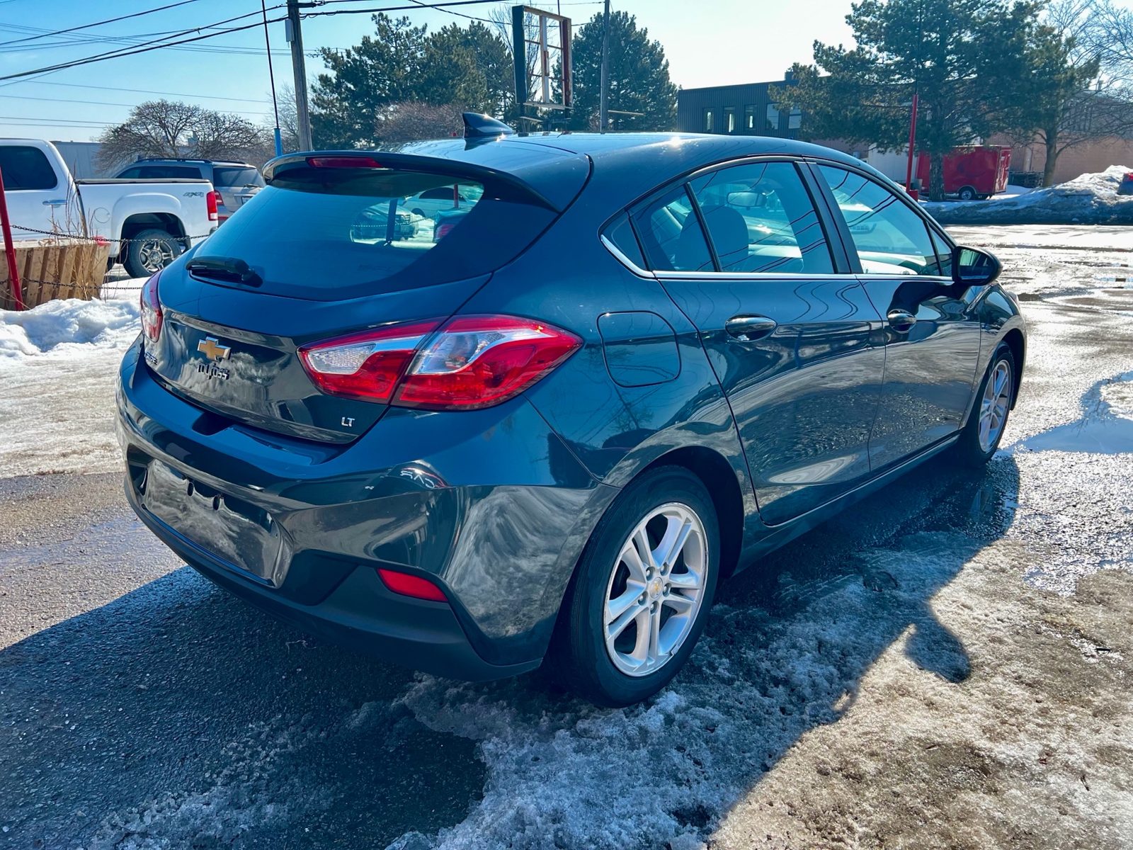 2018 Chevrolet Cruze 4dr HB 1.4L LT w/1SD, photo 5 of 12