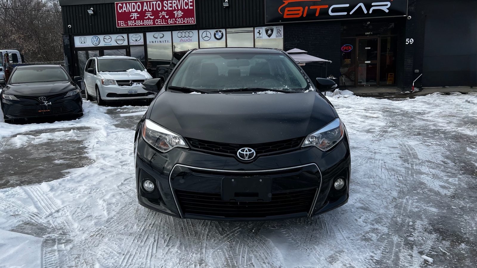 2014 Toyota Corolla 4dr Sdn, photo 7 of 8