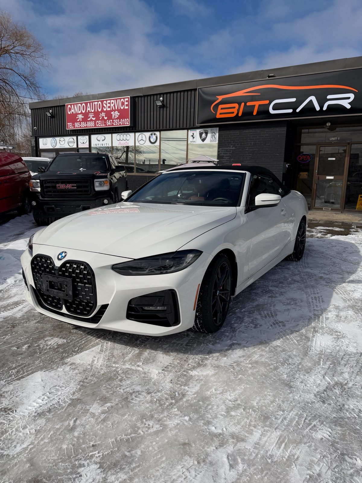 2024 BMW 4-Series 430i xDrive Cabriolet, photo 1 of 15