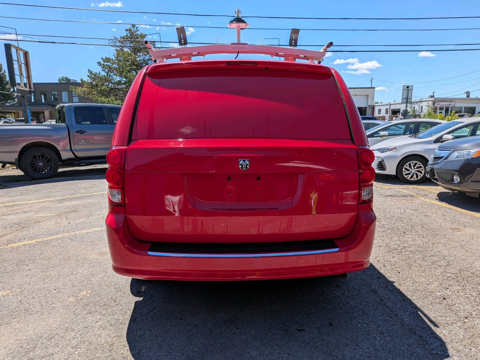 2013 Ram Cargo Van 119" WB, photo 4 of 18