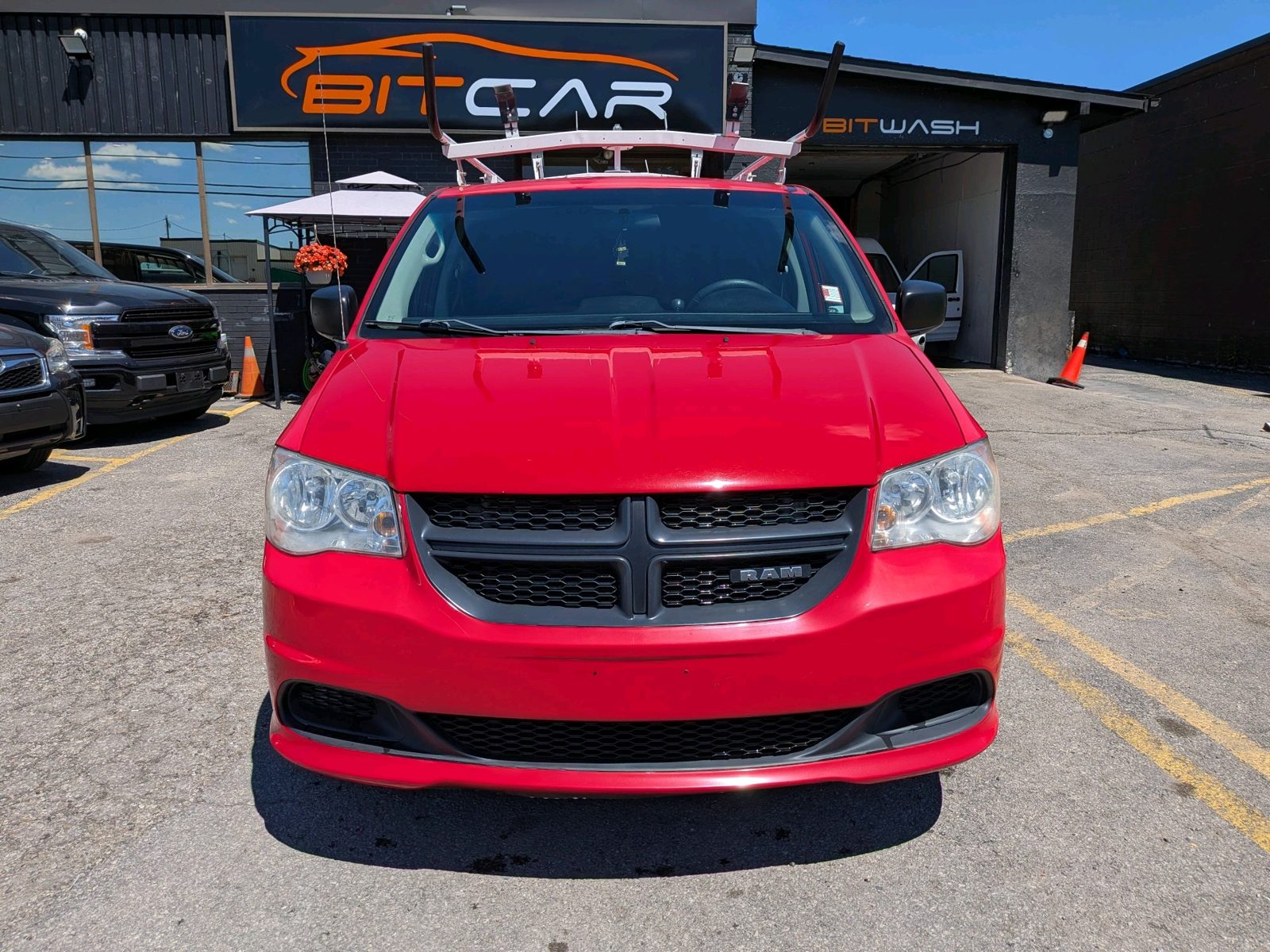 2013 Ram Cargo Van 119" WB, photo 8 of 18