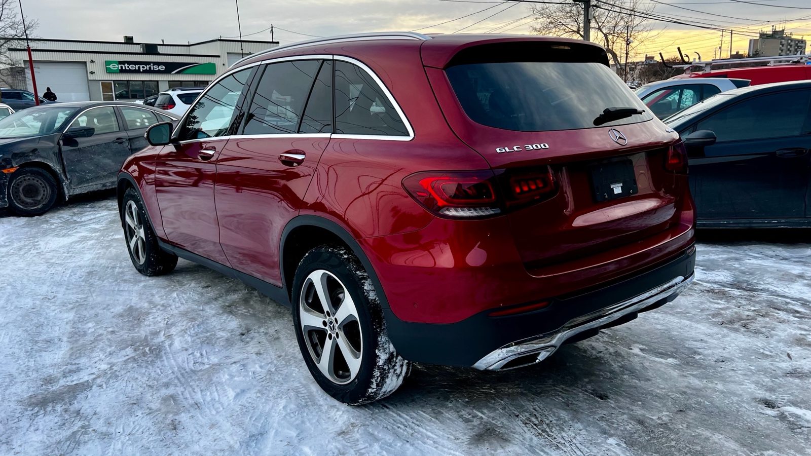 2020 Mercedes-Benz GLC-Class GLC 300 4MATIC SUV, photo 3 of 11