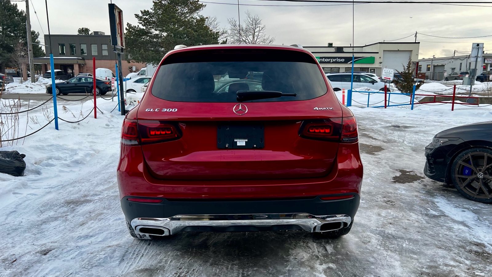 2020 Mercedes-Benz GLC-Class GLC 300 4MATIC SUV, photo 4 of 11
