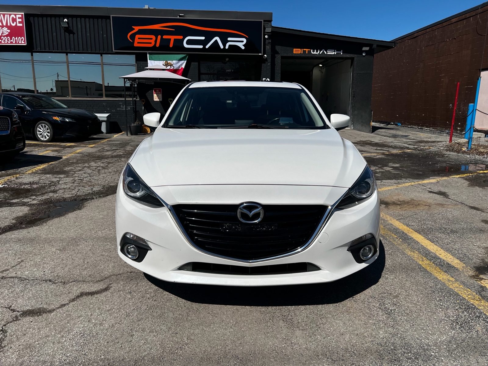 2014 Mazda Mazda3 4dr Sdn Auto GT-SKY, photo 8 of 12