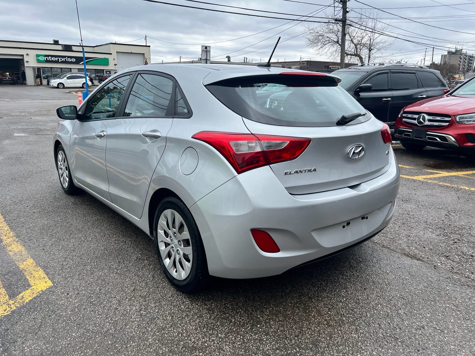 2016 Hyundai Elantra GT 5dr HB Auto GL, photo 3 of 11