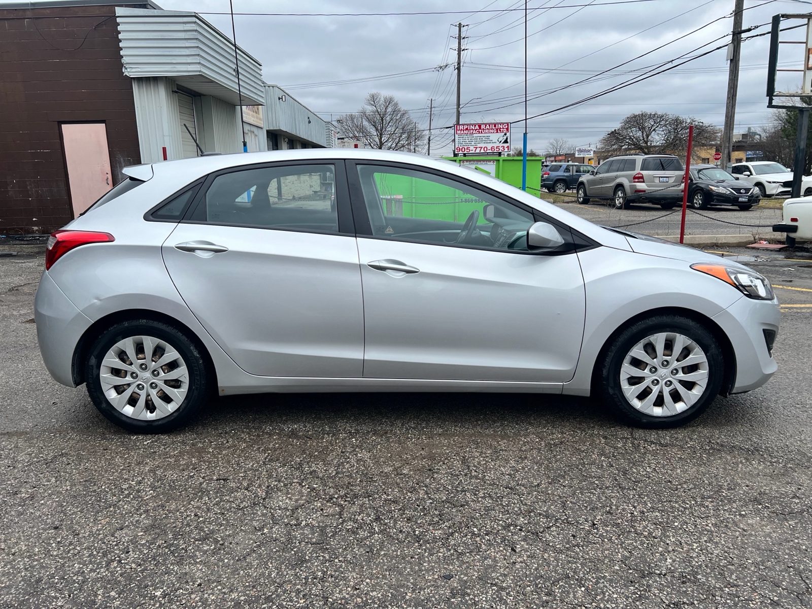 2016 Hyundai Elantra GT 5dr HB Auto GL, photo 6 of 11