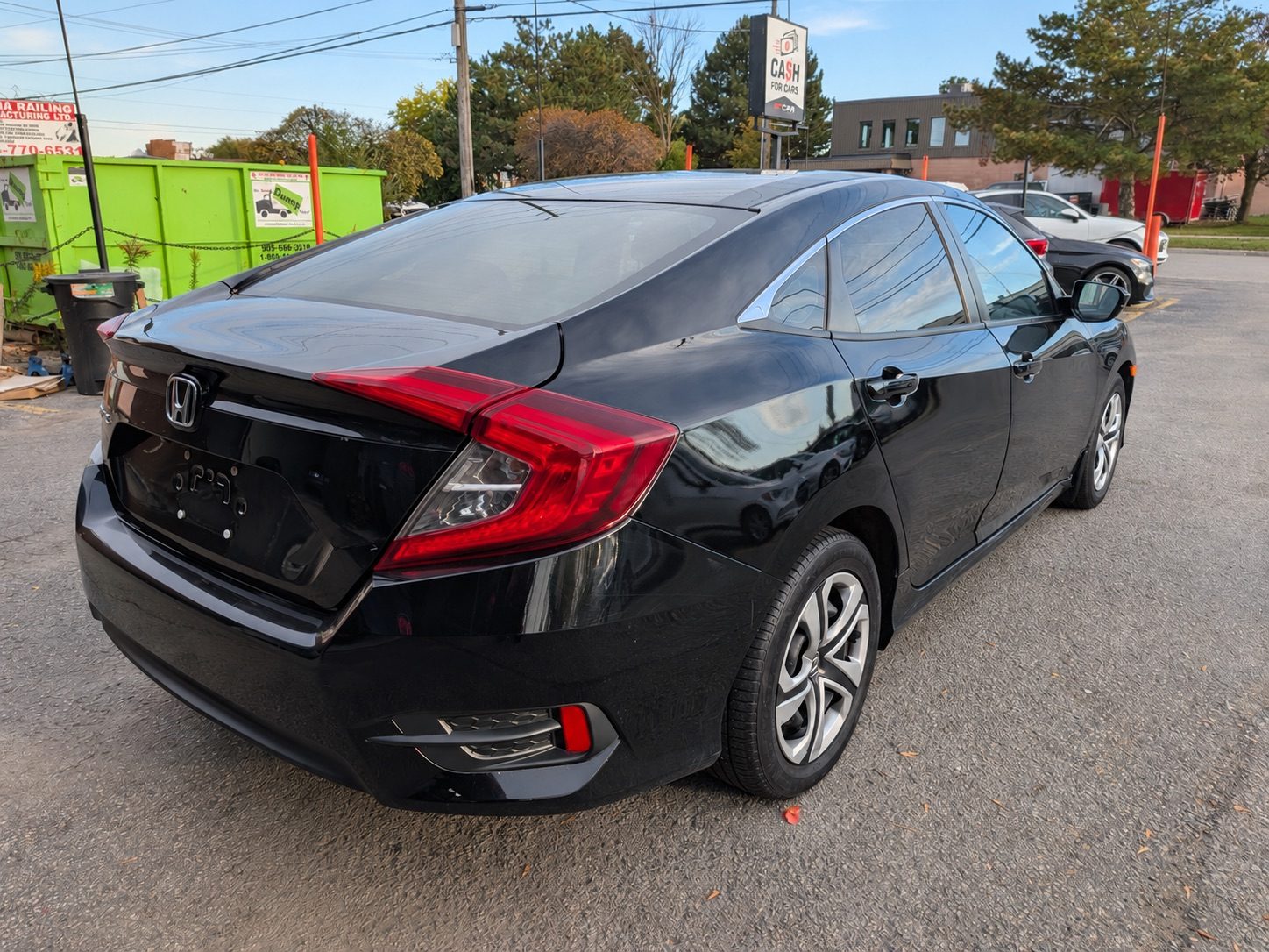 2018 Honda Civic LX, photo 5 of 15