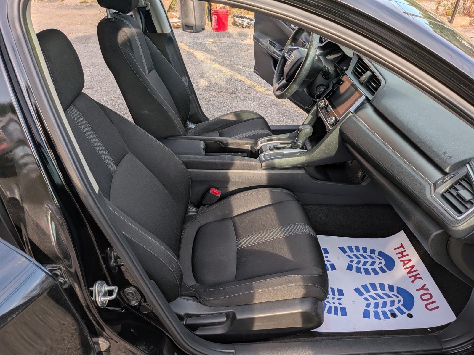 2018 Honda Civic LX, photo 12 of 15