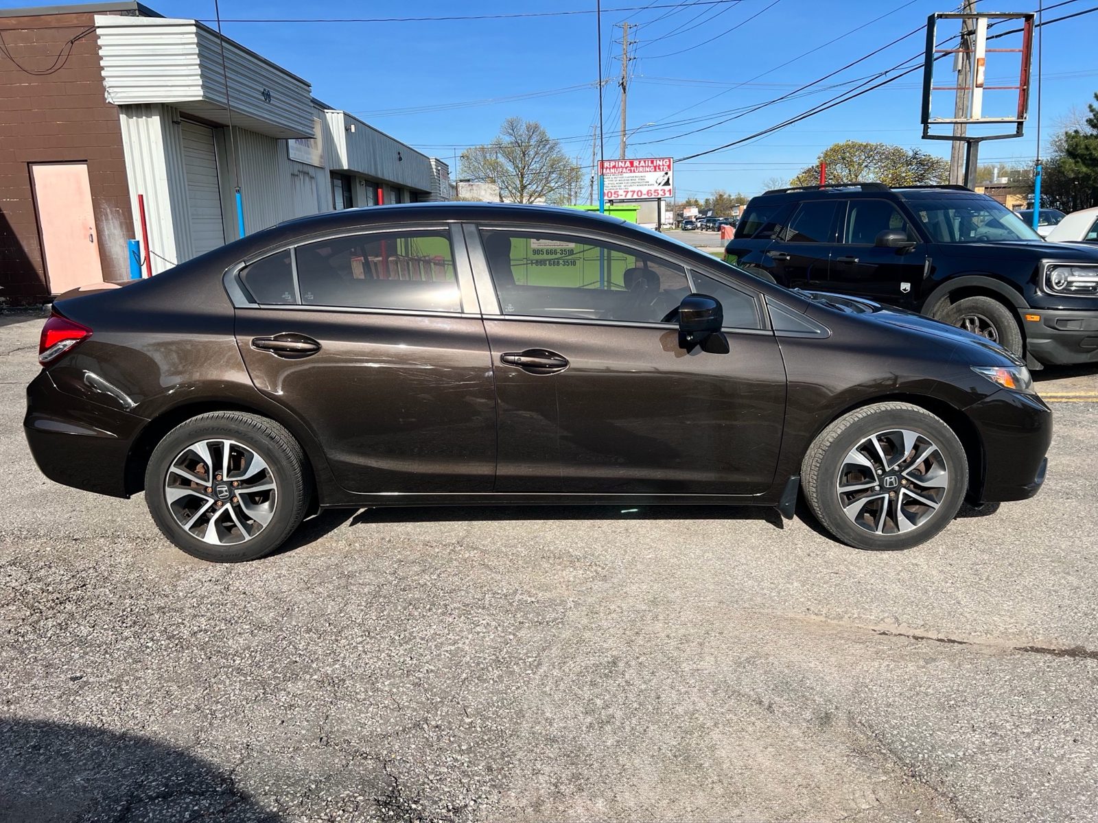 2014 Honda Civic 4dr CVT LX, photo 6 of 11