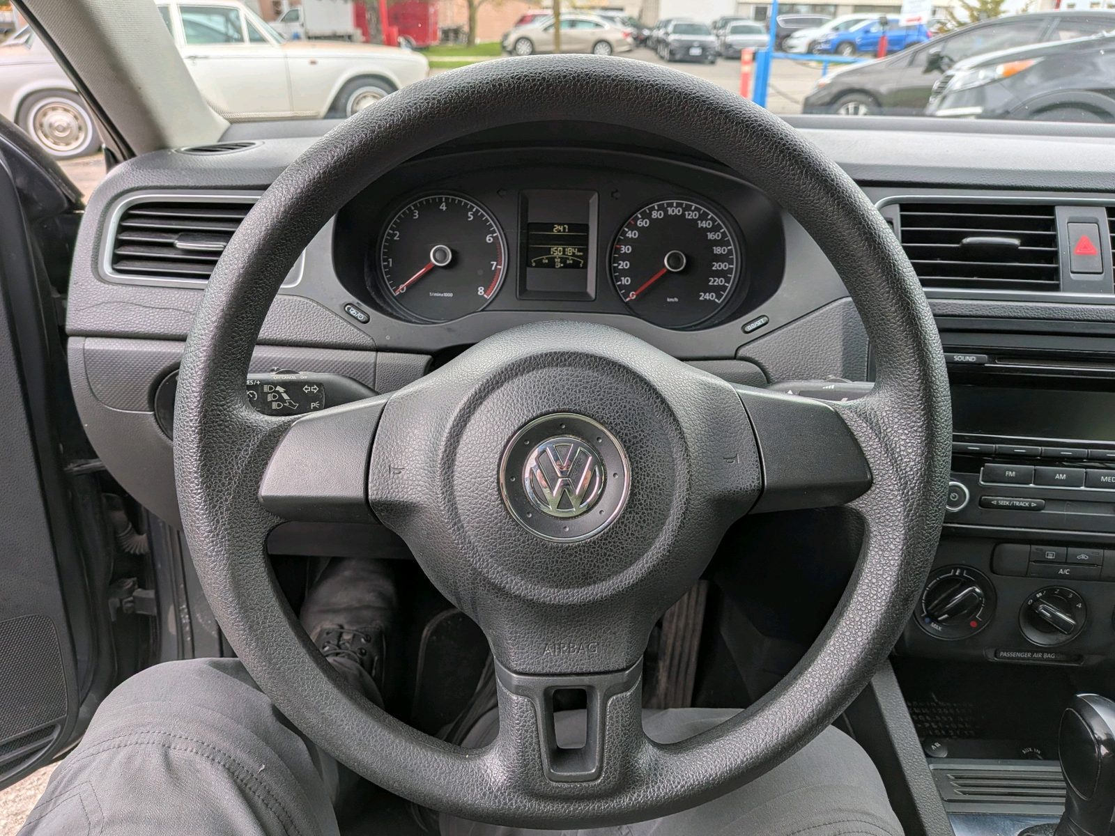 2014 Volkswagen Jetta 4dr 2.0L Auto Trendline+, photo 10 of 10