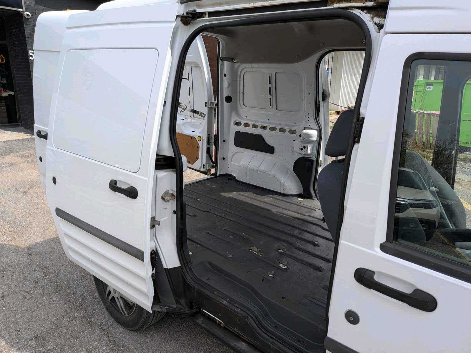 2012 Ford Transit Connect 114.6" XLT w/o rear door glass, photo 12 of 16