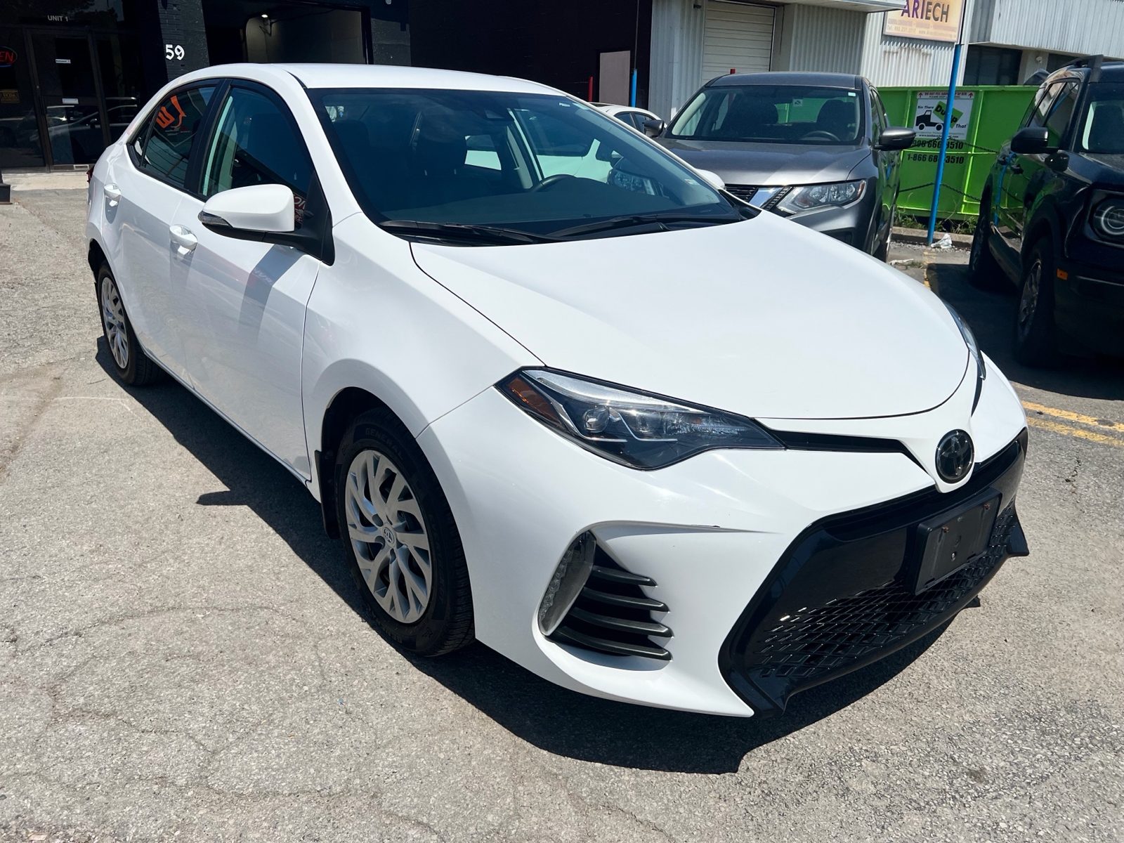 2019 Toyota Corolla CE, photo 7 of 16