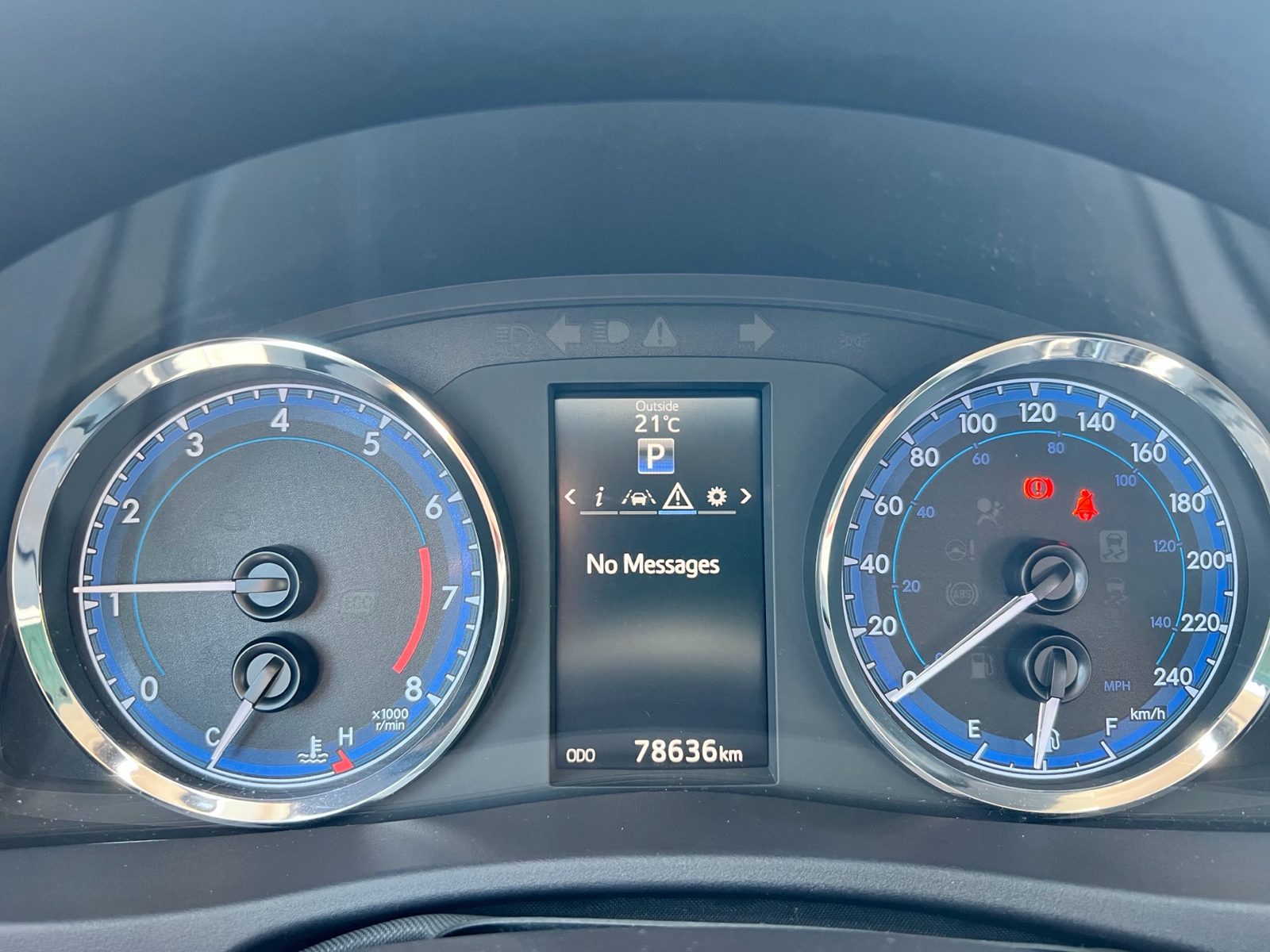 2019 Toyota Corolla CE, photo 12 of 16