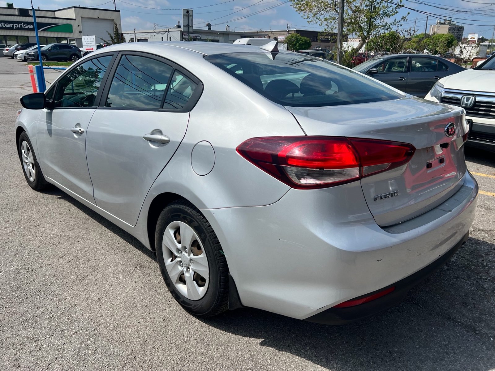 2018 Kia Forte LX, photo 3 of 16