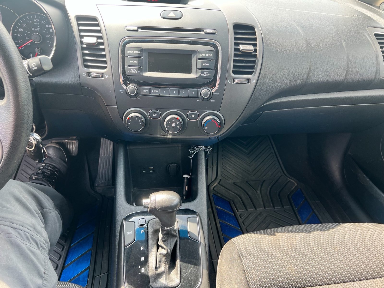 2018 Kia Forte LX, photo 15 of 16