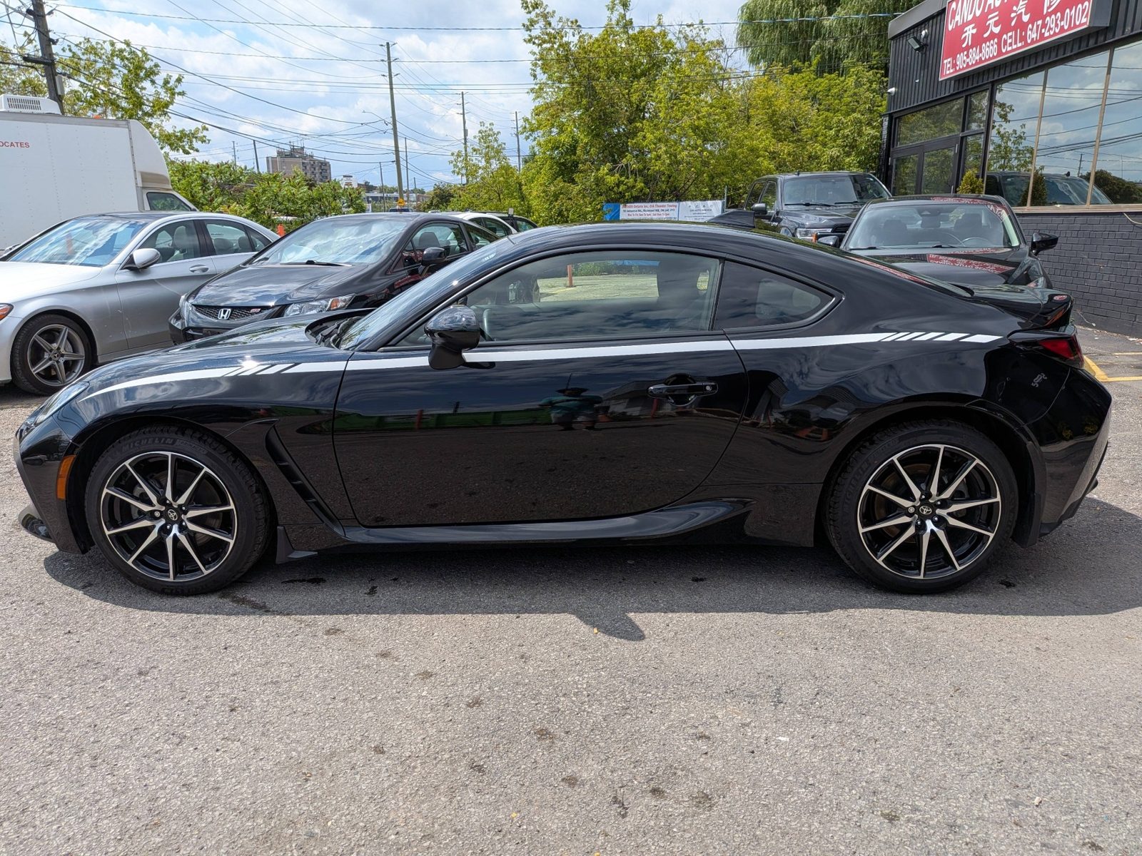 2024 Toyota GR86 Manual, photo 2 of 14