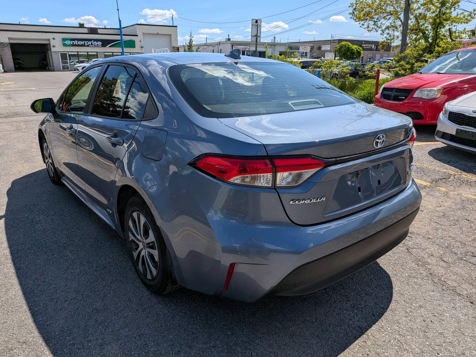 2024 Toyota Corolla Hybrid LE CVT AWD, photo 3 of 15