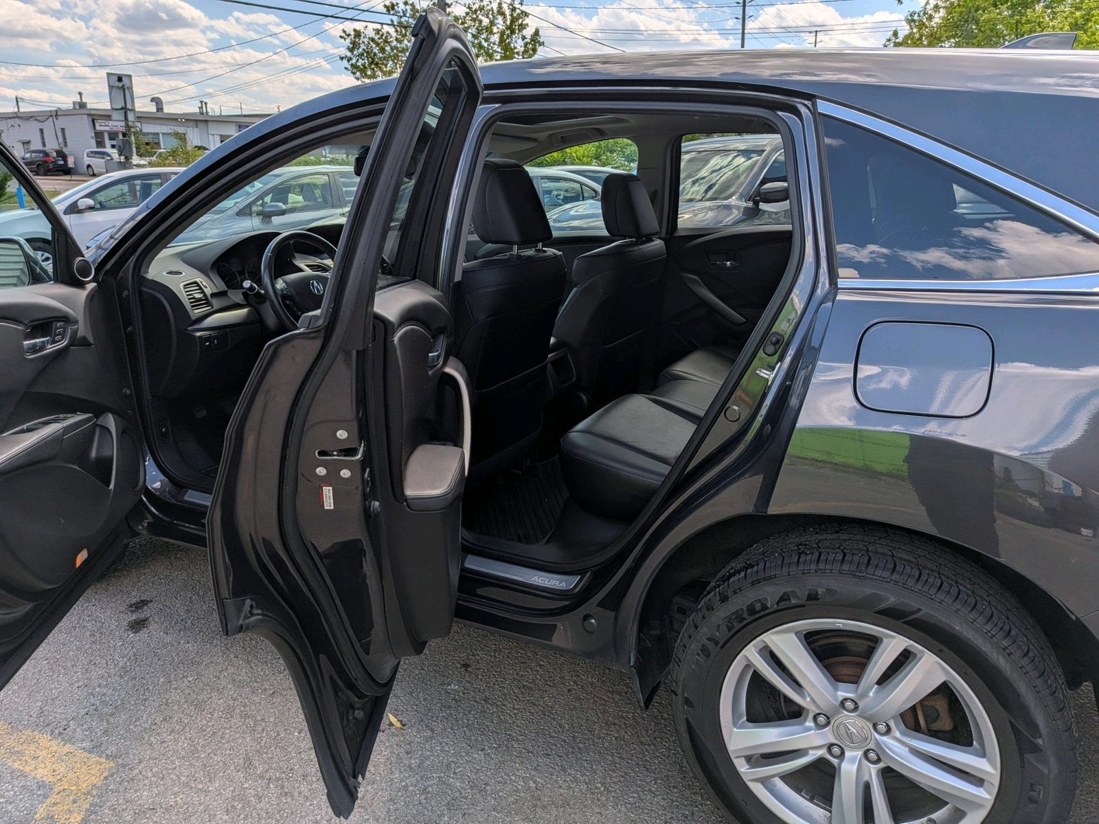 2015 Acura RDX AWD 4dr Tech Pkg, photo 9 of 17