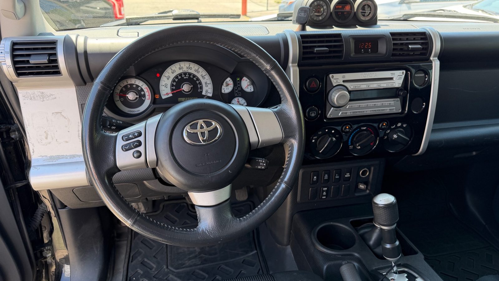 2010 Toyota FJ Cruiser 4WD 4dr Man, photo 11 of 14