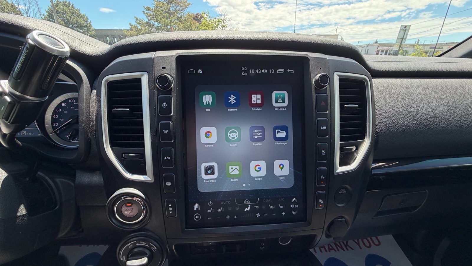2018 Nissan Titan 4x4 Crew Cab SV MIDNIGHT PKG, photo 12 of 15