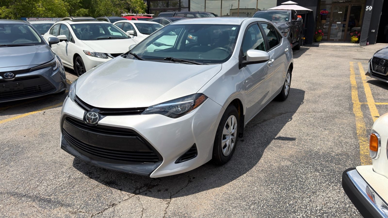 2018 Toyota Corolla CE, photo 1 of 15