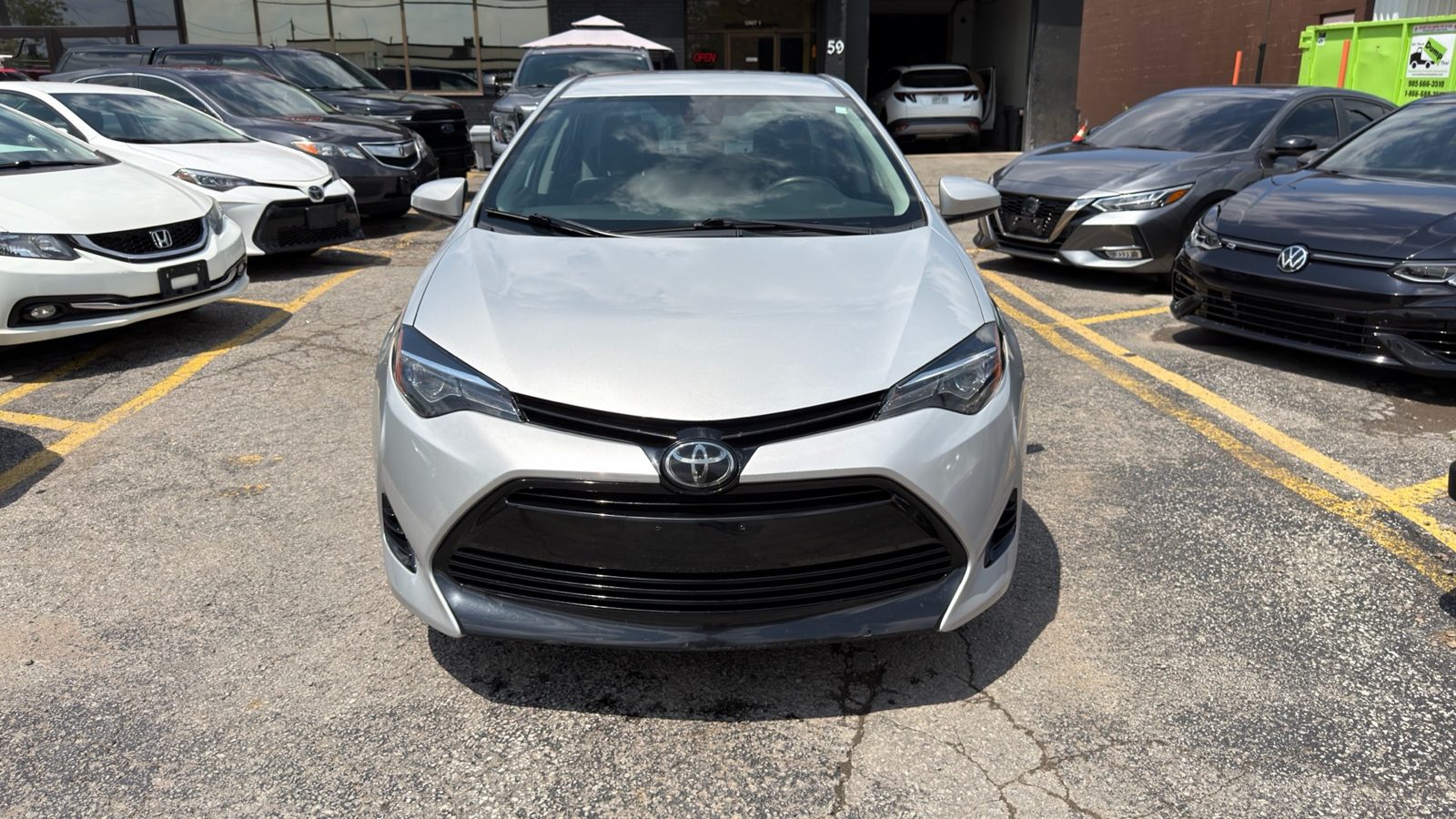 2018 Toyota Corolla CE, photo 8 of 15