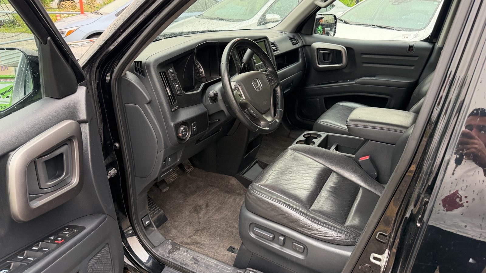 2012 Honda Ridgeline 4WD Crew Cab Touring, photo 9 of 18
