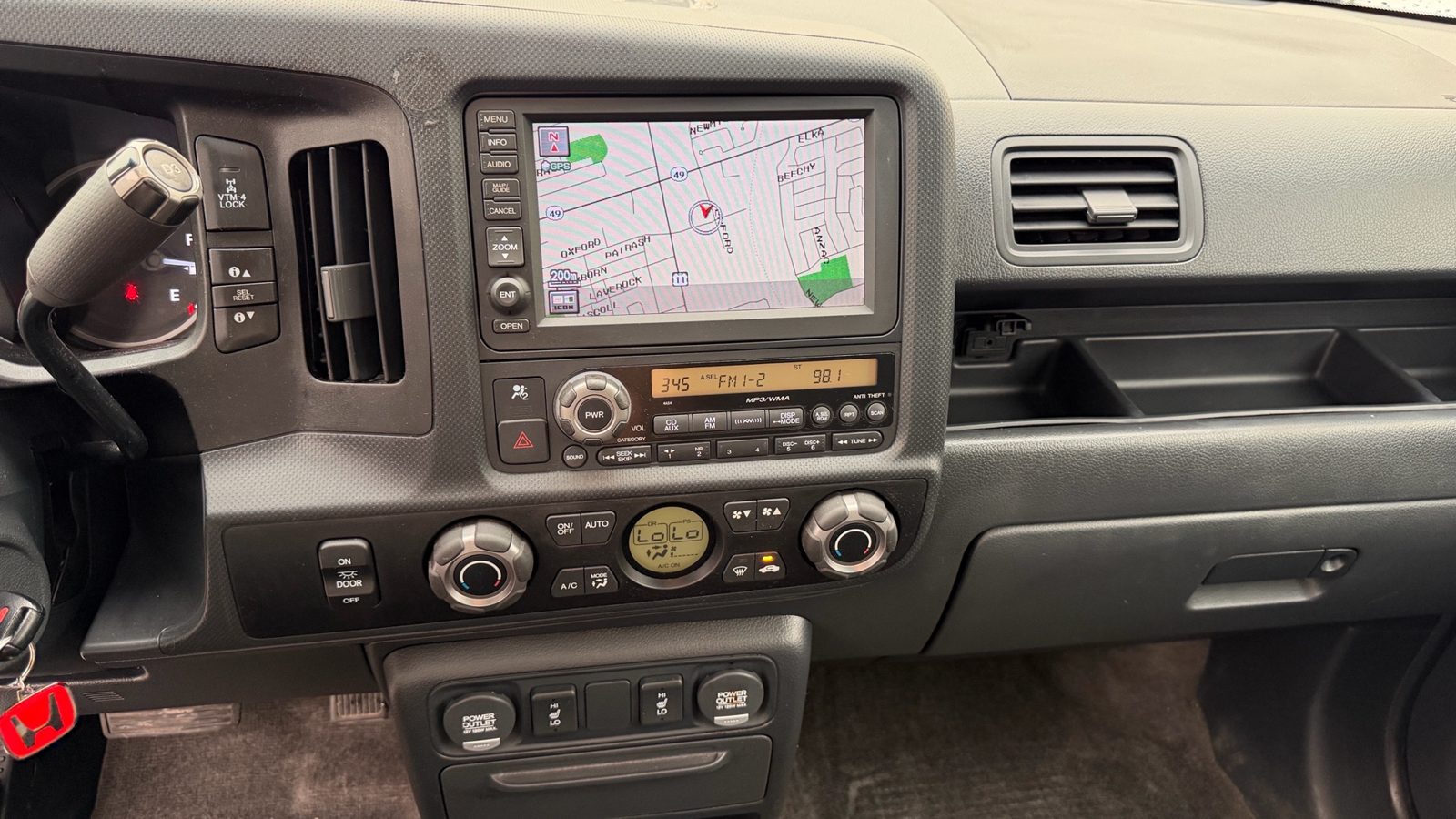2012 Honda Ridgeline 4WD Crew Cab Touring, photo 17 of 18