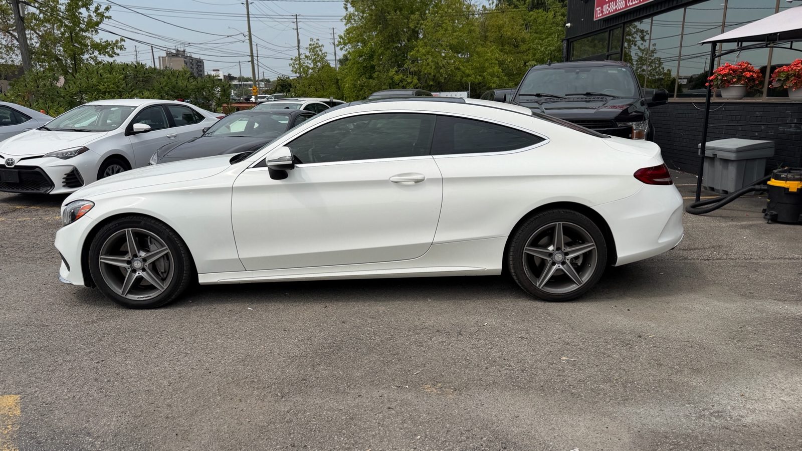 2017 Mercedes-Benz C-Class 2dr Cpe C 300 4MATIC, photo 2 of 9