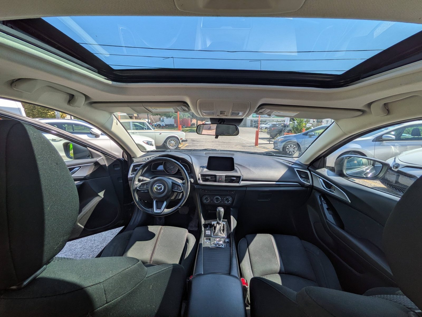 2018 Mazda Mazda3 GS, photo 13 of 14