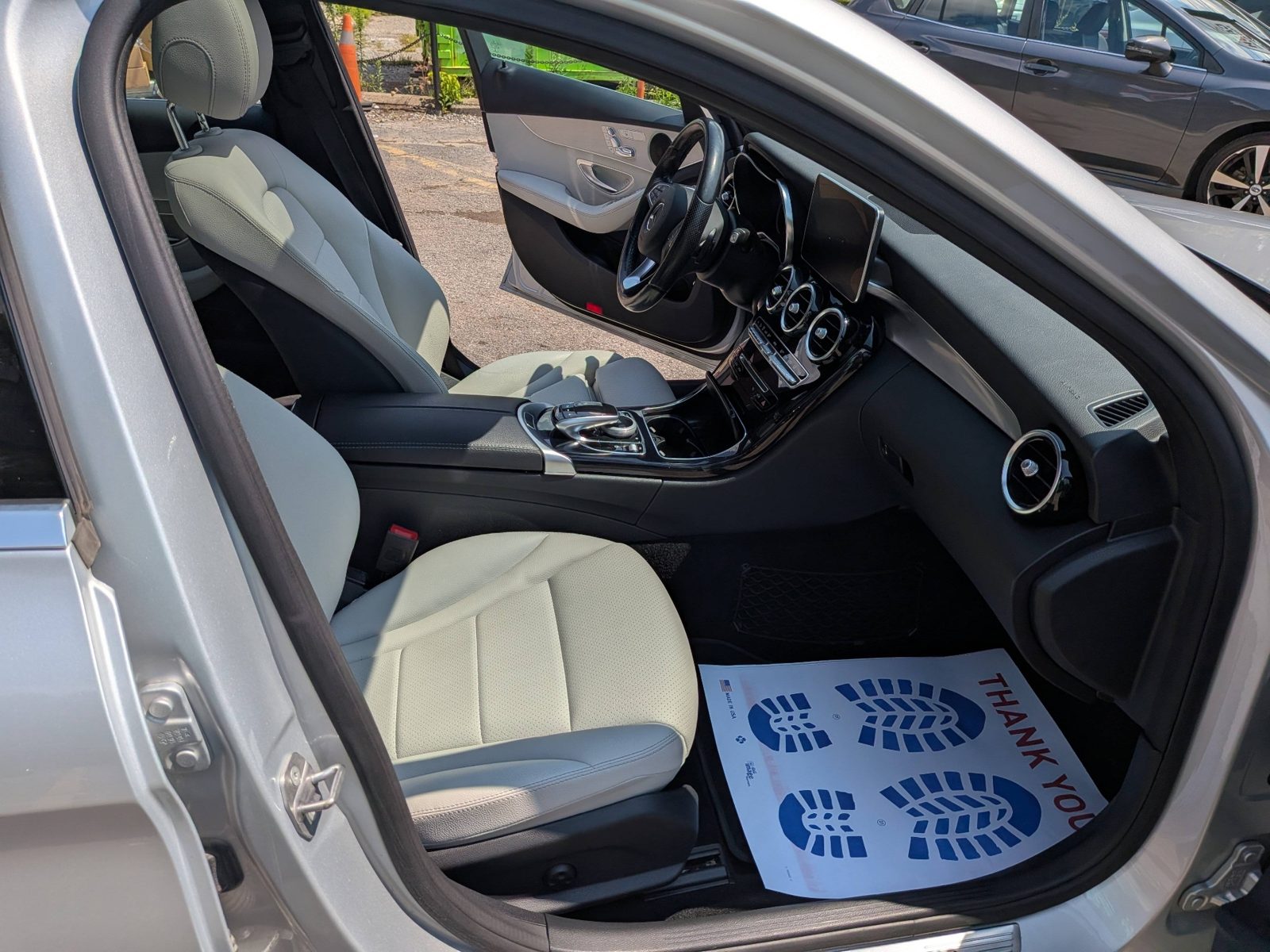 2017 Mercedes-Benz C-Class 4dr Sdn C 300 4MATIC, photo 11 of 17