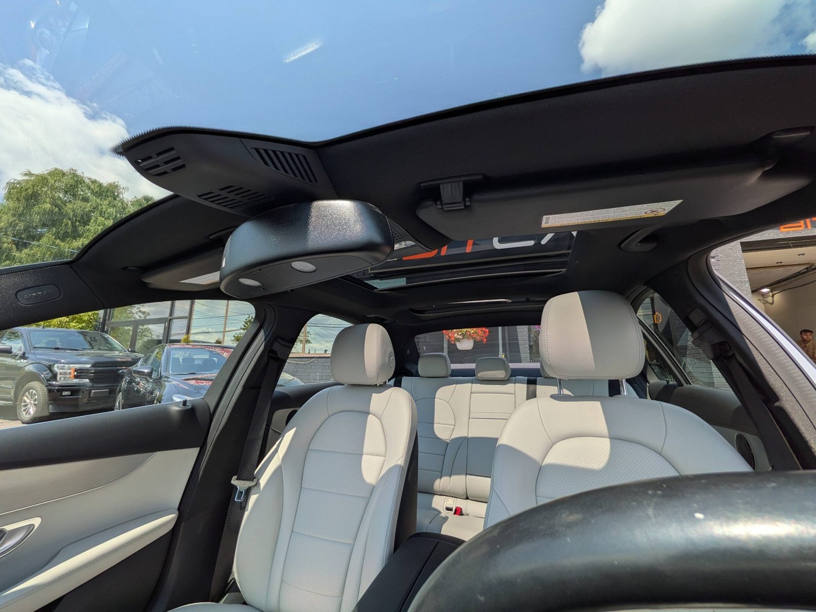2017 Mercedes-Benz C-Class 4dr Sdn C 300 4MATIC, photo 15 of 17