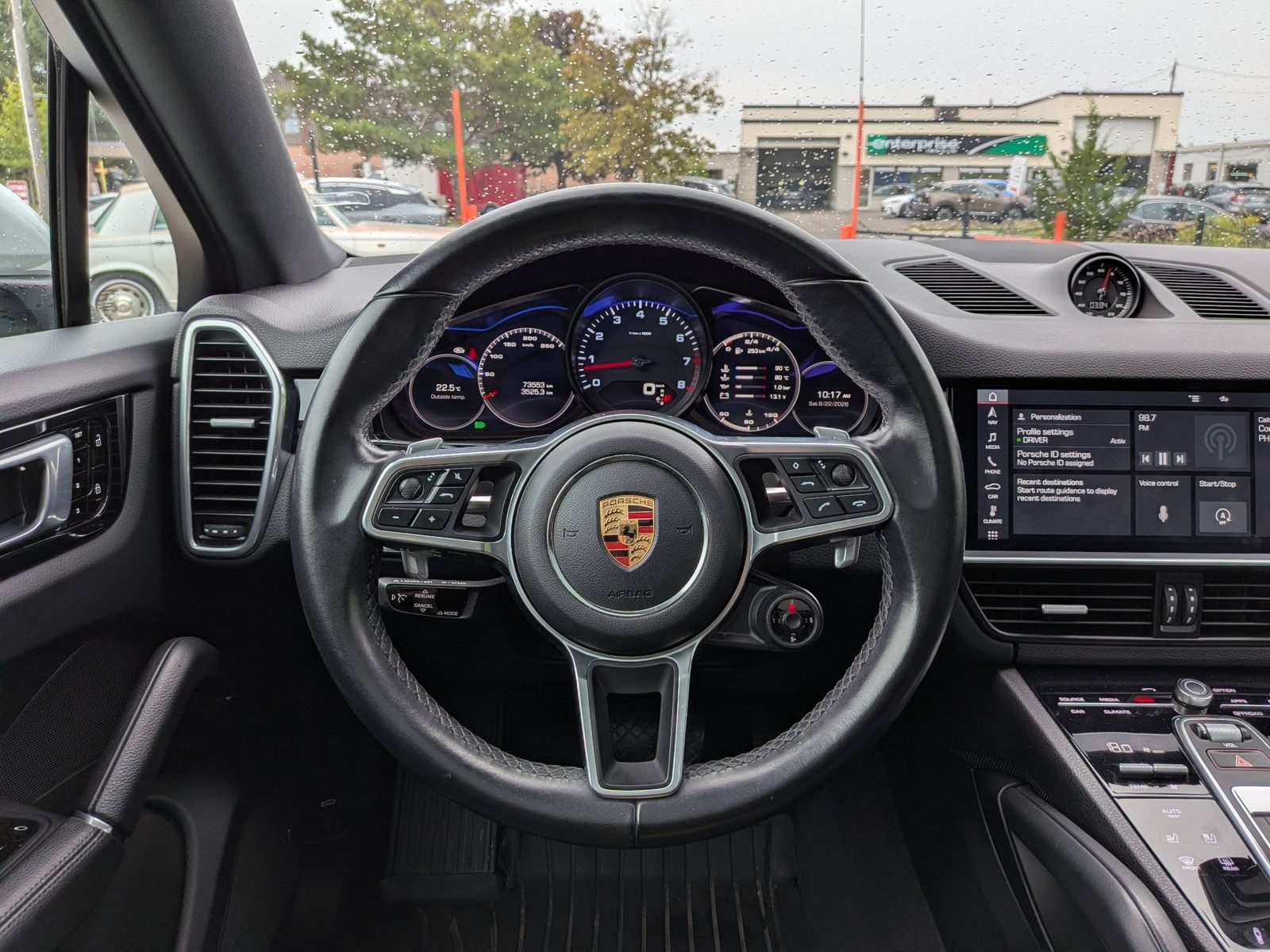 2020 Porsche Cayenne Coupe AWD, photo 15 of 16