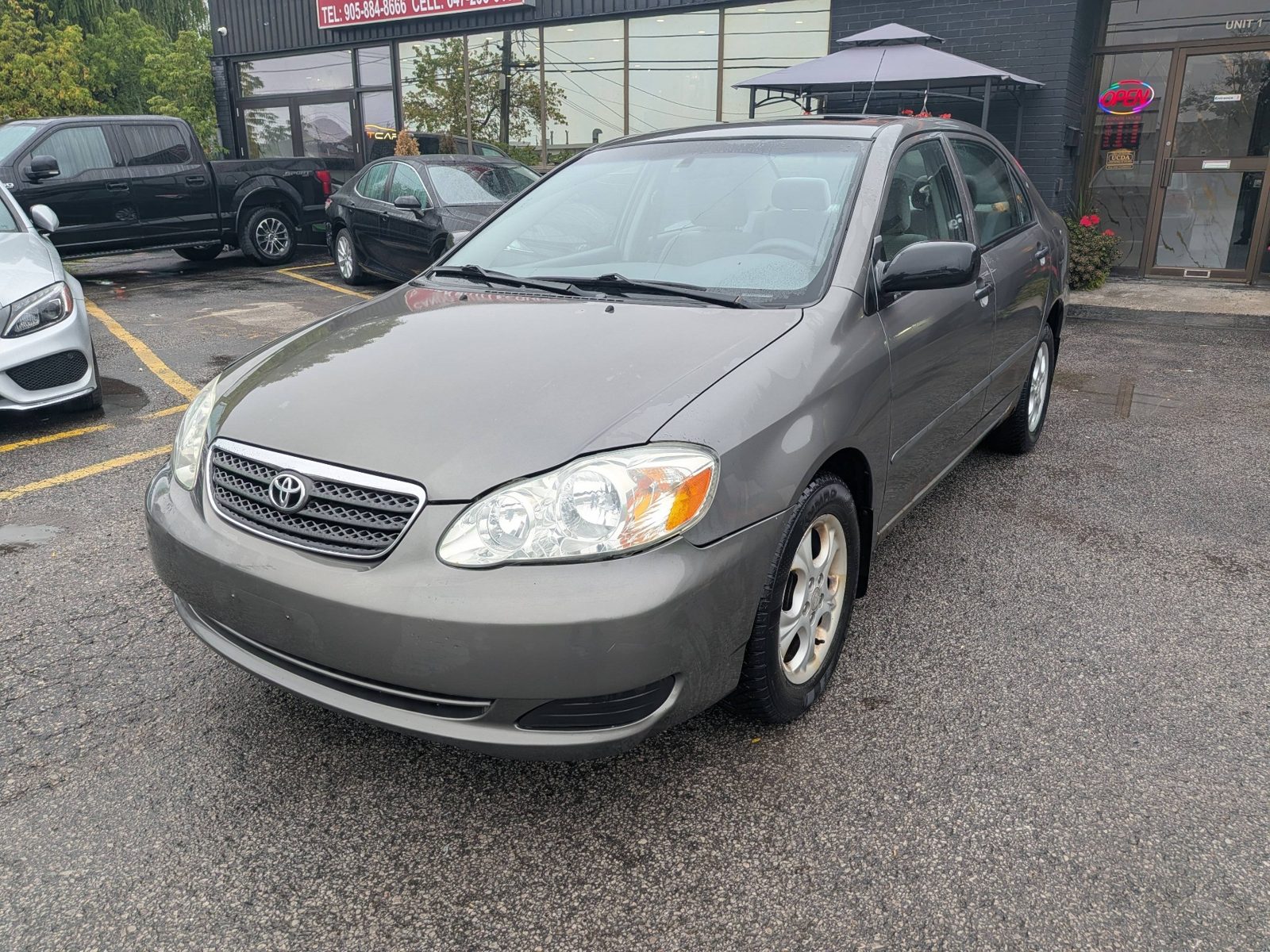 2006 Toyota Corolla 4dr Sdn CE, photo 1 of 19