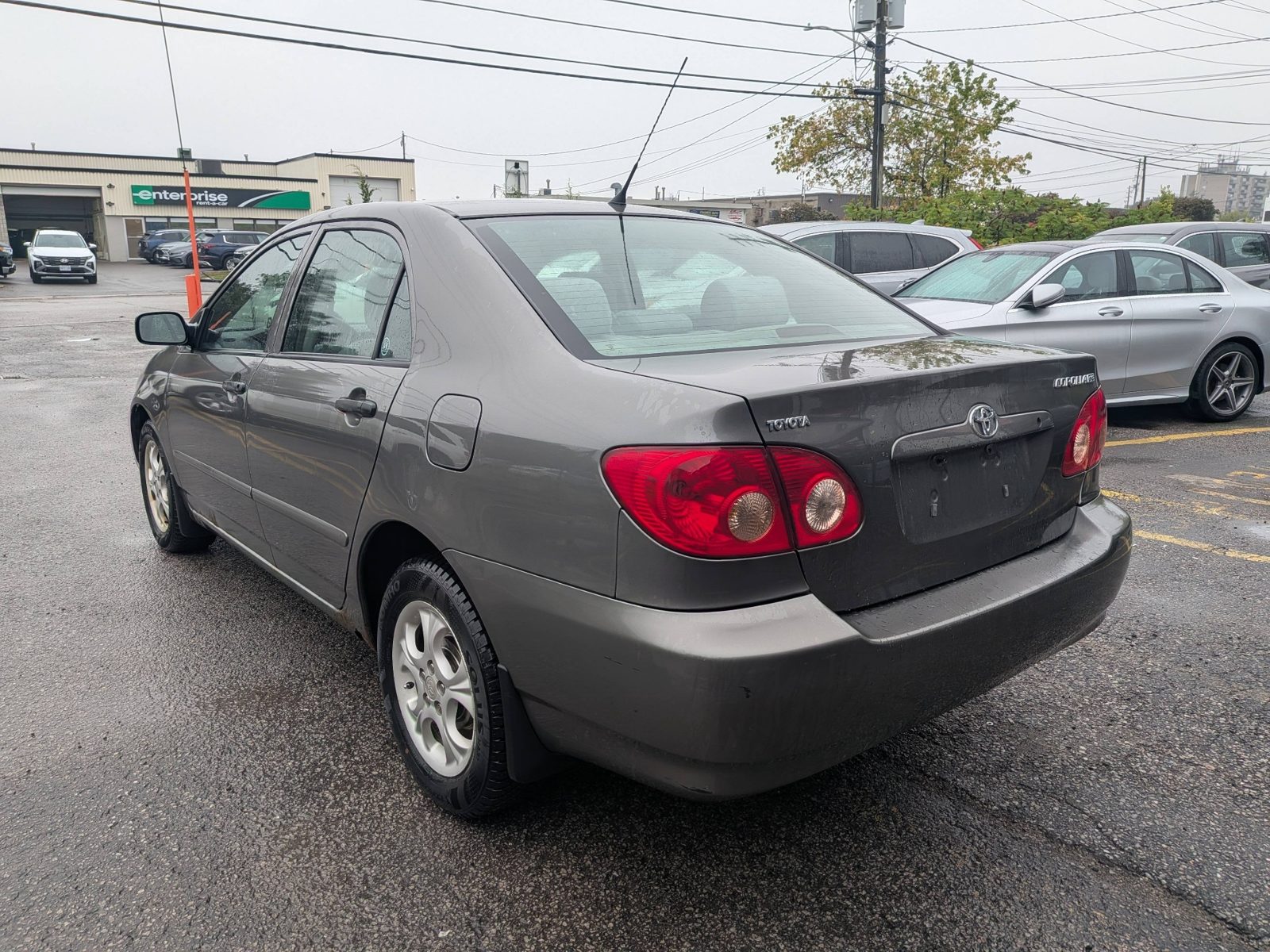 2006 Toyota Corolla 4dr Sdn CE, photo 3 of 19