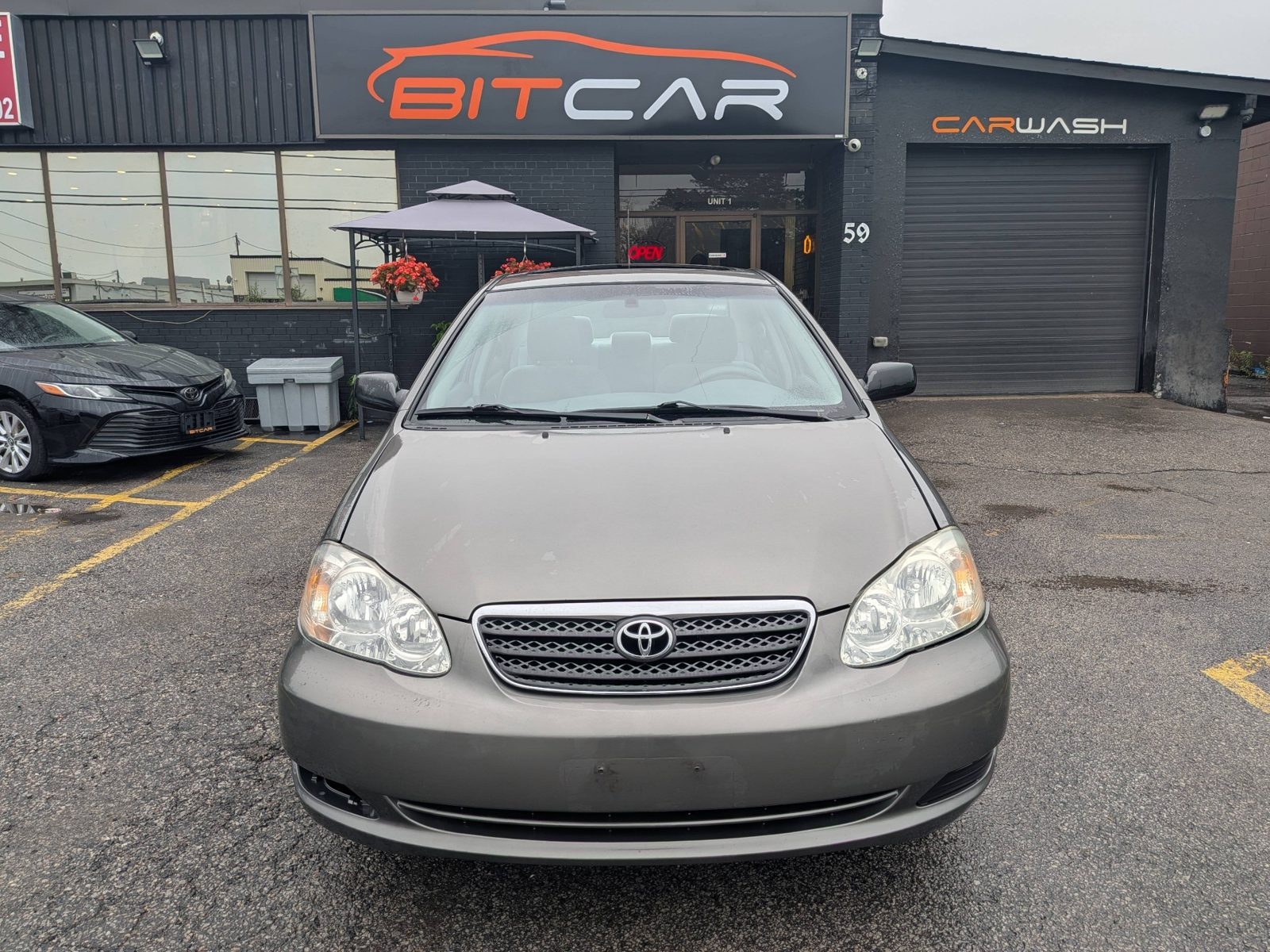 2006 Toyota Corolla 4dr Sdn CE, photo 8 of 19