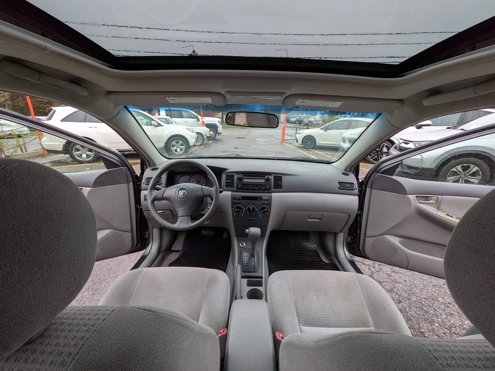 2006 Toyota Corolla 4dr Sdn CE, photo 15 of 19