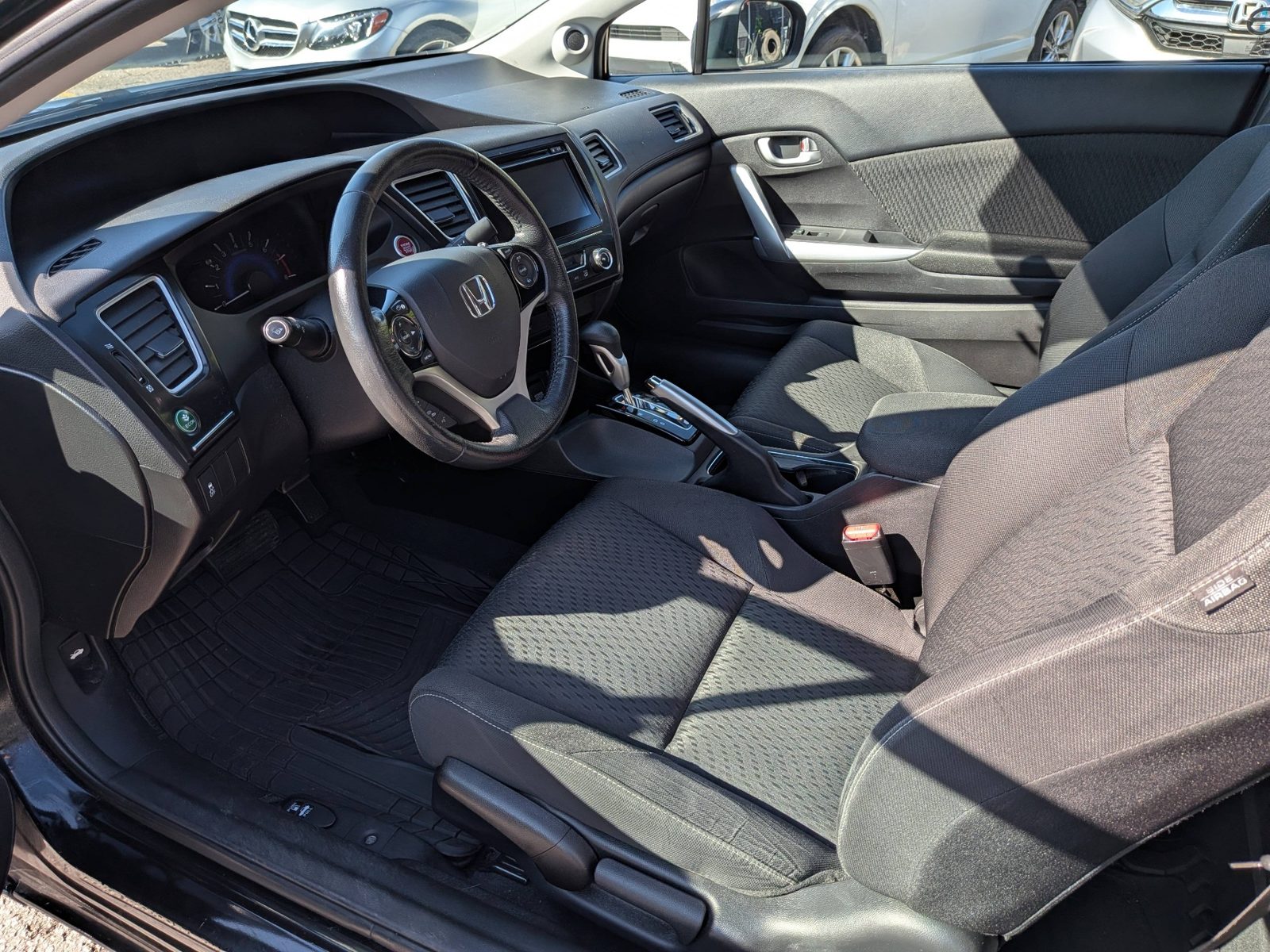 2015 Honda Civic 2dr LX, photo 10 of 16