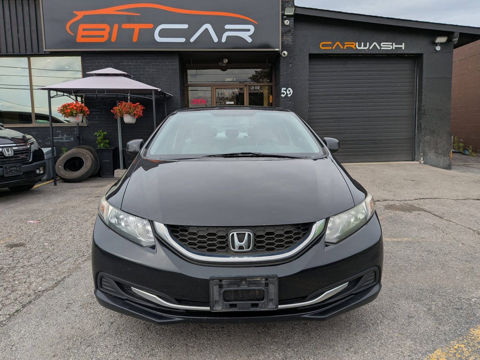 2013 Honda Civic 4dr LX, photo 8 of 16