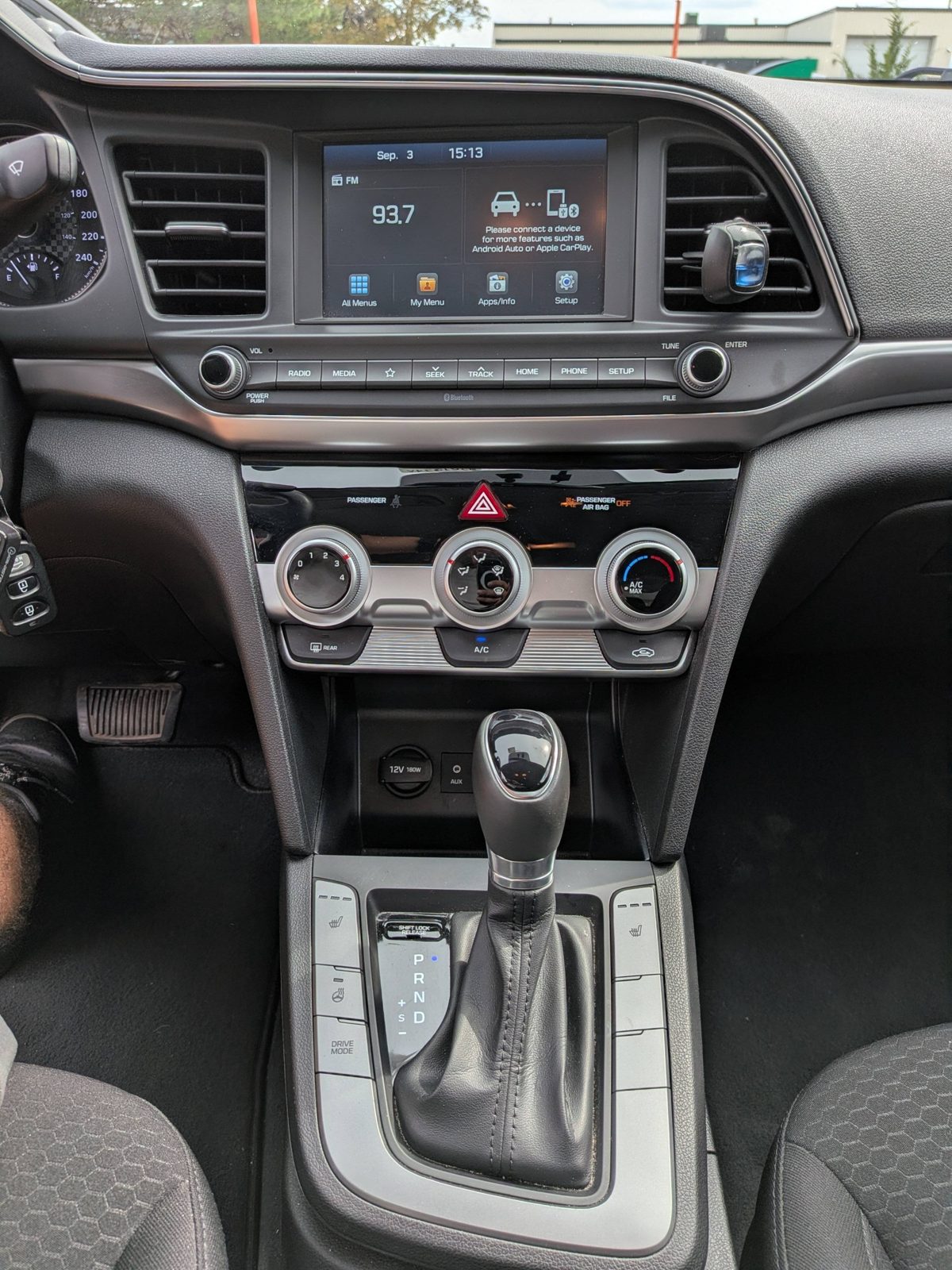 2020 Hyundai Elantra Preferred, photo 18 of 20