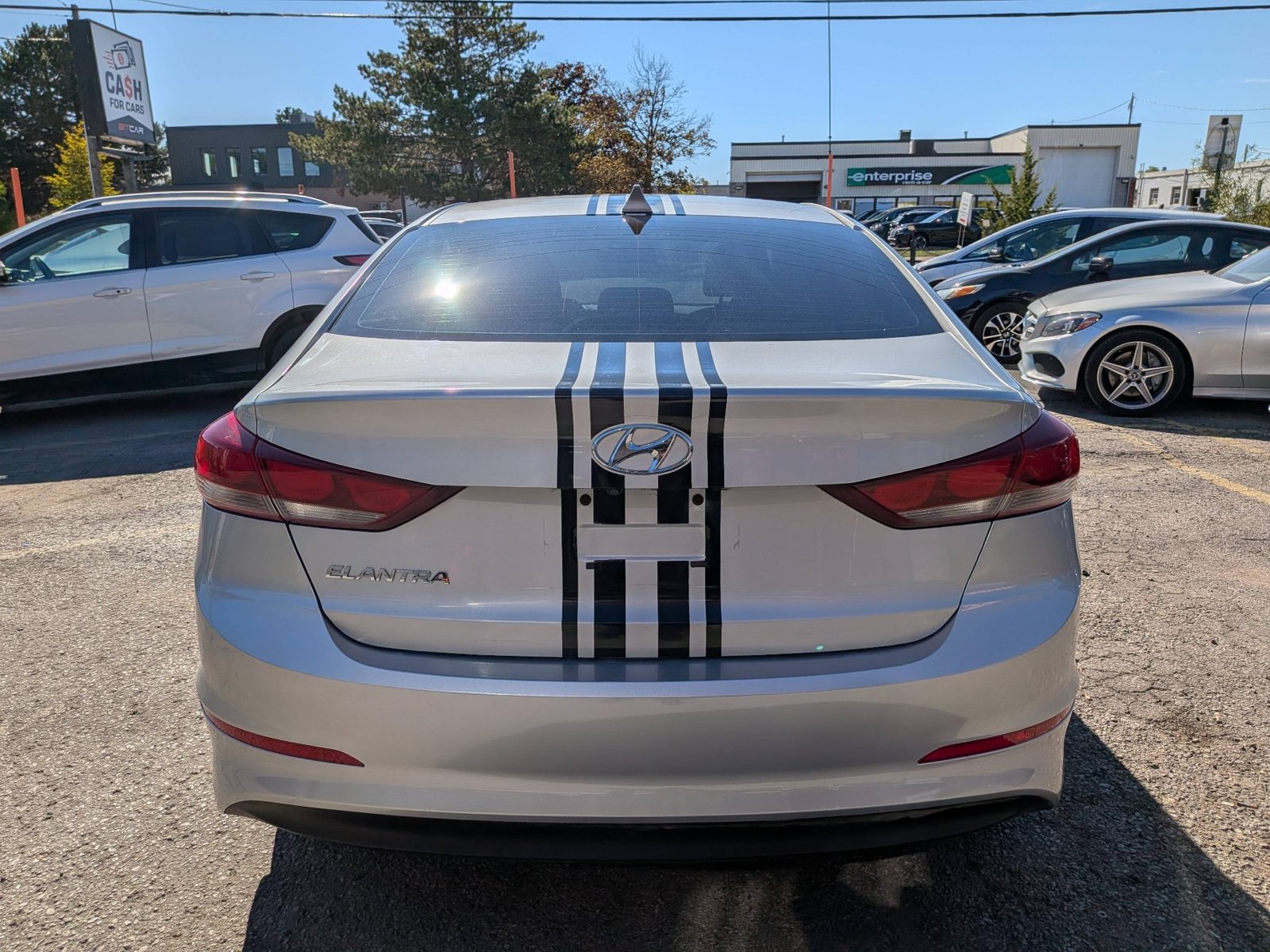2017 Hyundai Elantra 4dr Sdn Auto GL, photo 4 of 17