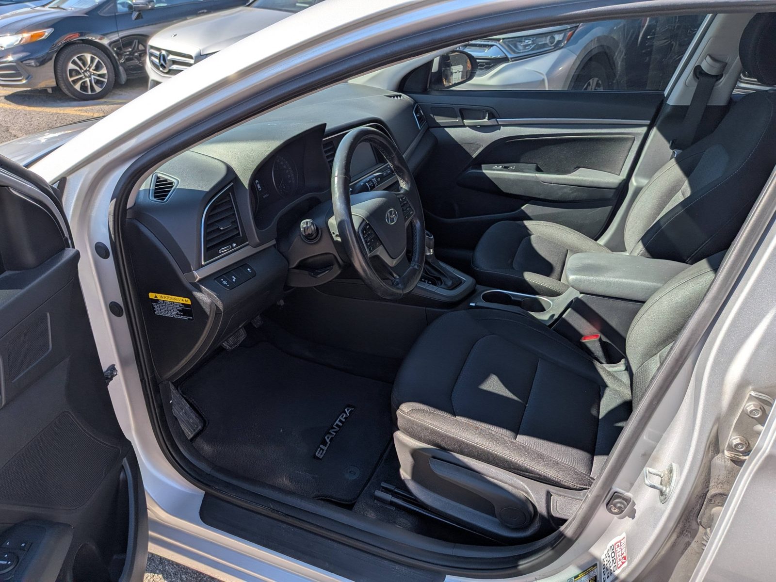 2017 Hyundai Elantra 4dr Sdn Auto GL, photo 9 of 17