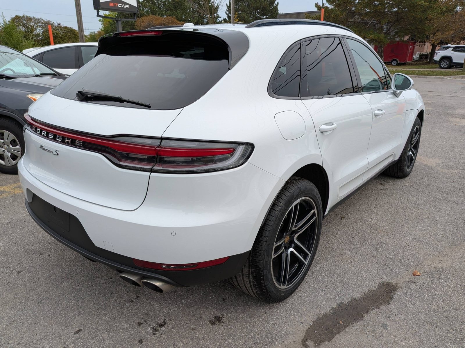 2020 Porsche Macan S AWD, photo 5 of 22