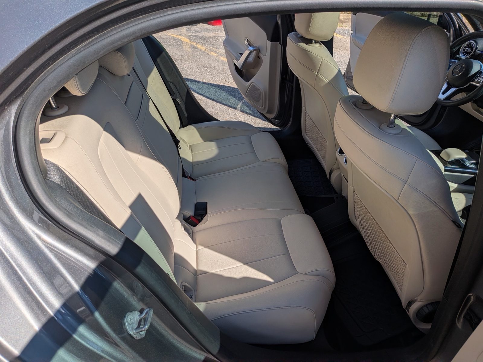 2019 Mercedes-Benz A-Class A 250 4MATIC Hatch, photo 11 of 19