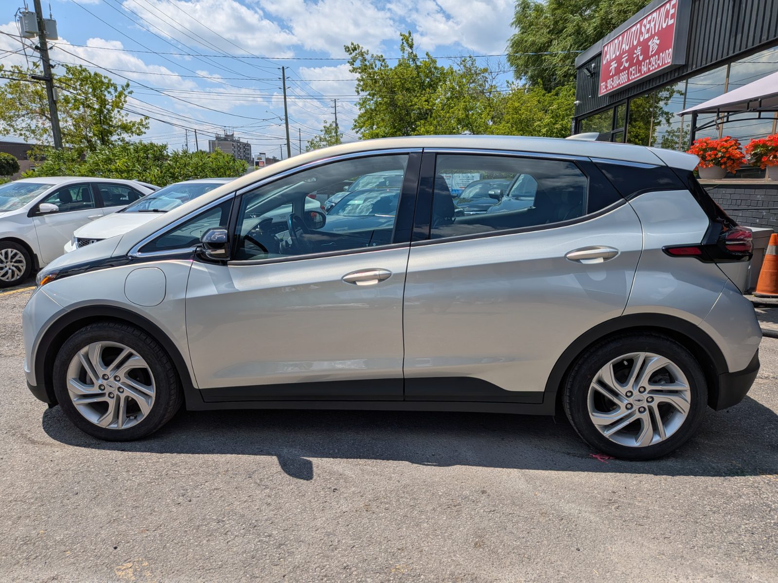 2023 Chevrolet Bolt EV 1LT, photo 2 of 15