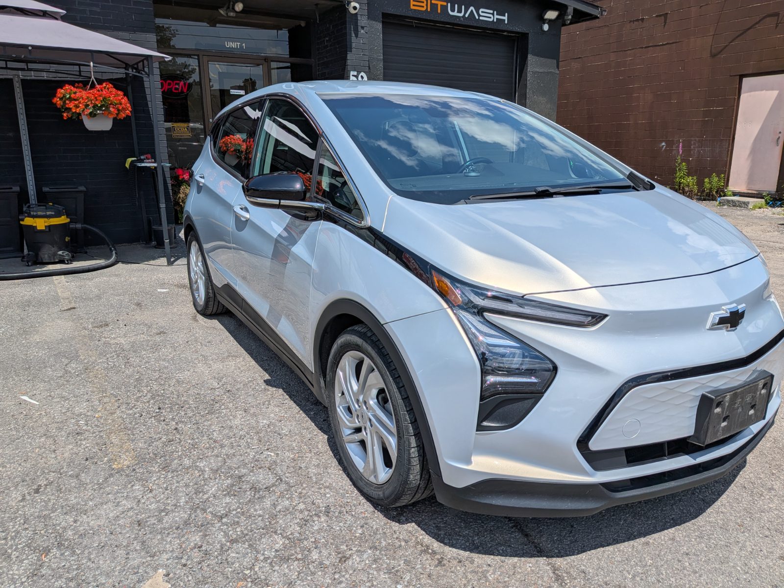 2023 Chevrolet Bolt EV 1LT, photo 7 of 15