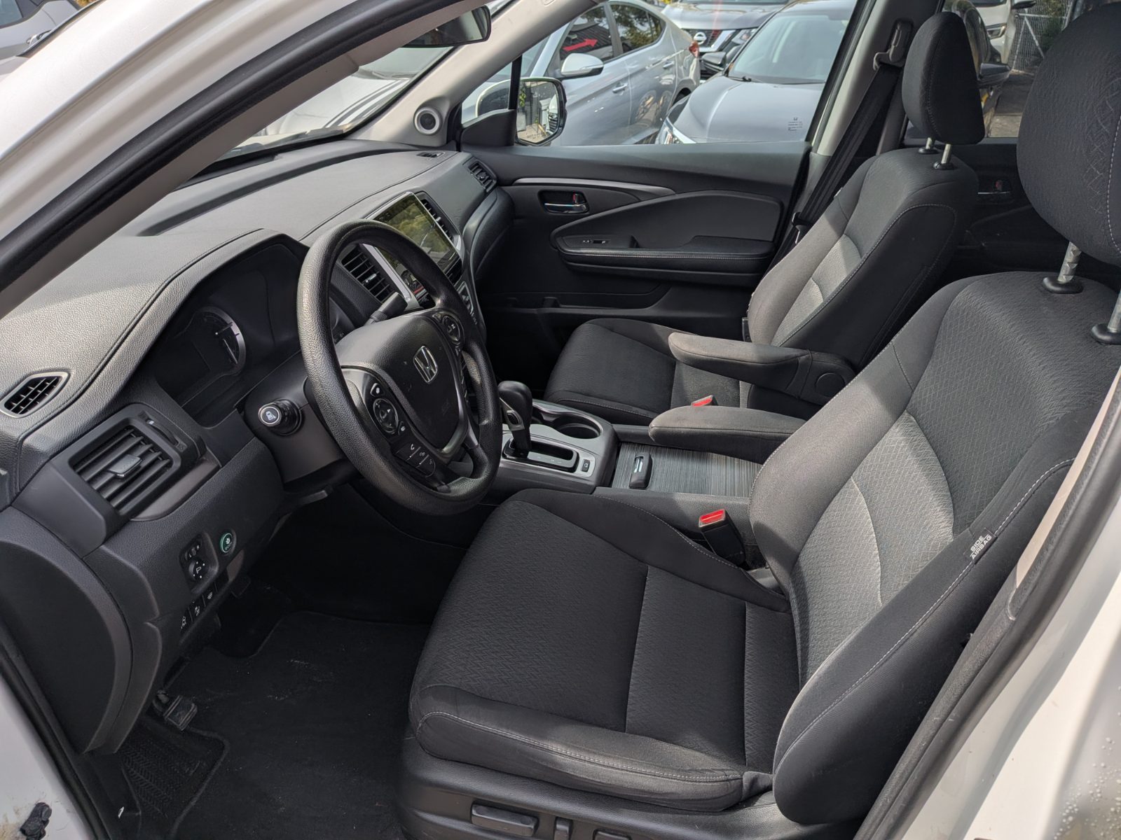 2017 Honda Ridgeline SPORT, photo 9 of 22